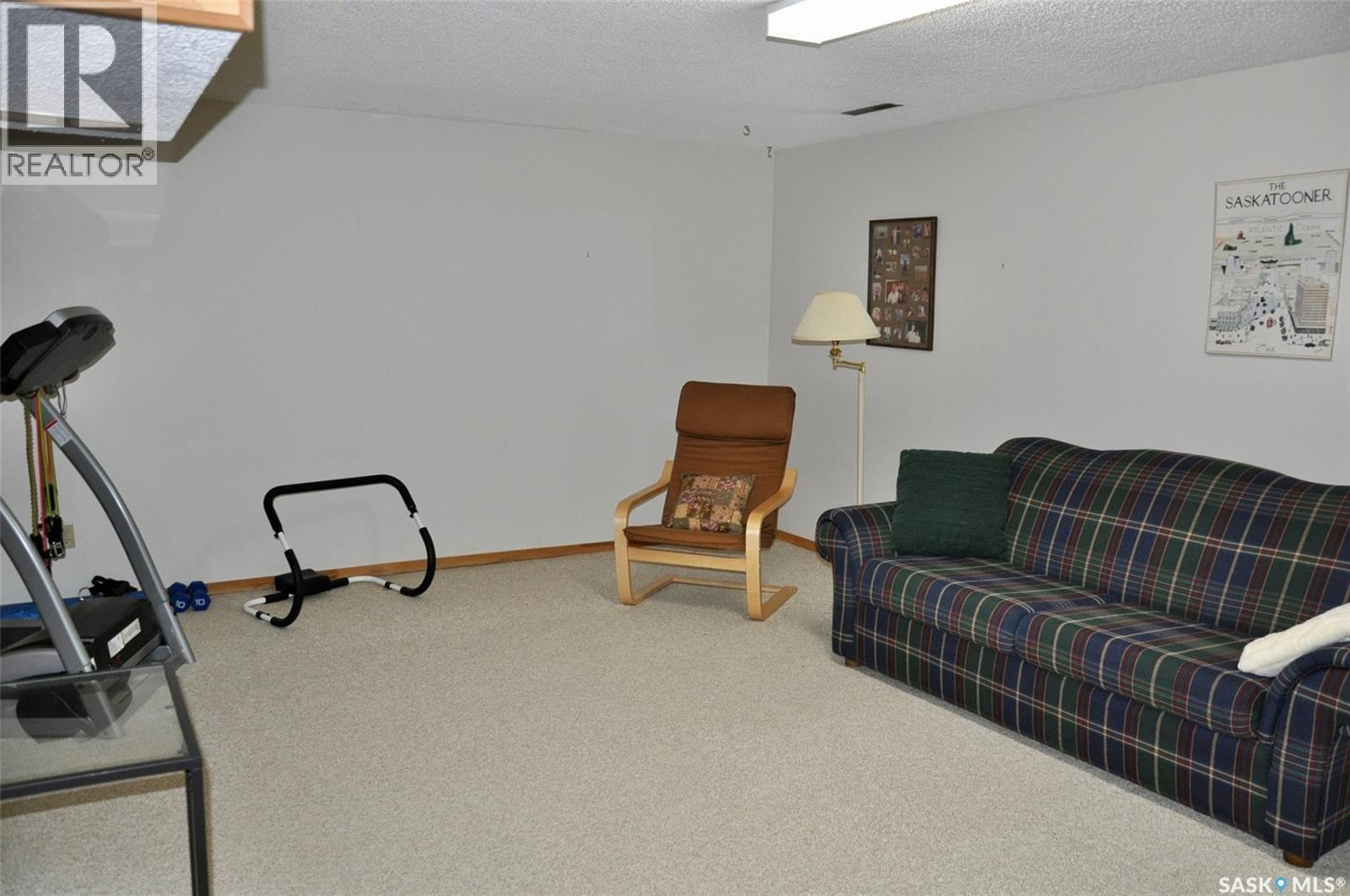 1 Maclean Crescent, Saskatoon, Saskatchewan  S7J 2R6 - Photo 29 - SK039467