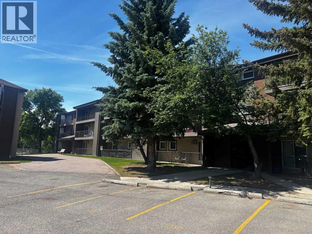 307, 440 Columbia Boulevard W, lethbridge, Alberta