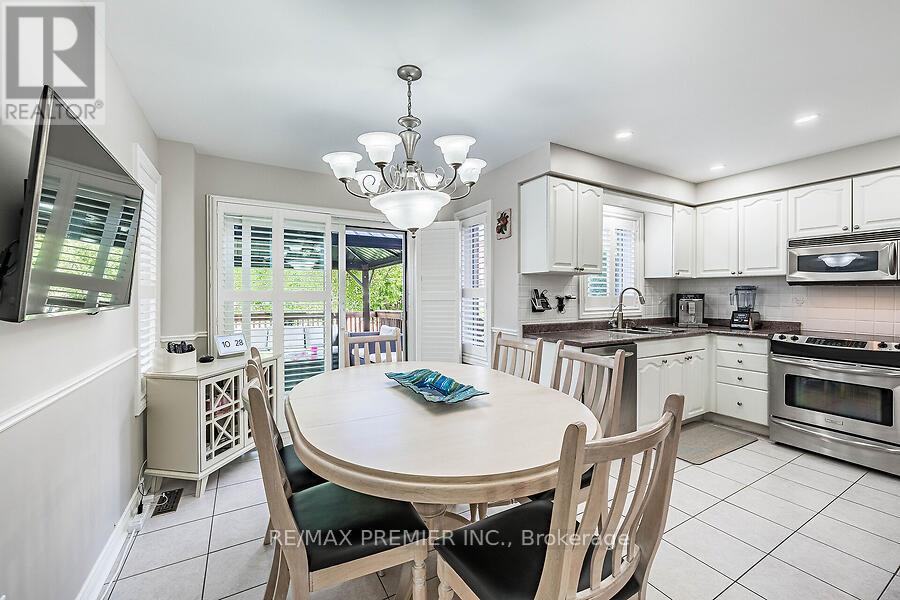 228 Veneto Drive, Vaughan, Ontario  L4L 8X7 - Photo 11 - N13445814