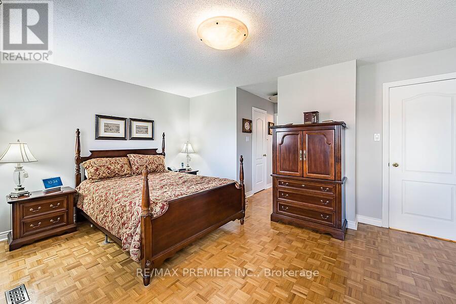228 Veneto Drive, Vaughan, Ontario  L4L 8X7 - Photo 21 - N13445814