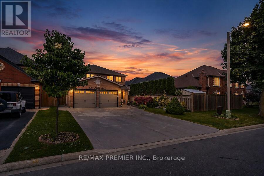 228 Veneto Drive, Vaughan, Ontario  L4L 8X7 - Photo 35 - N13445814