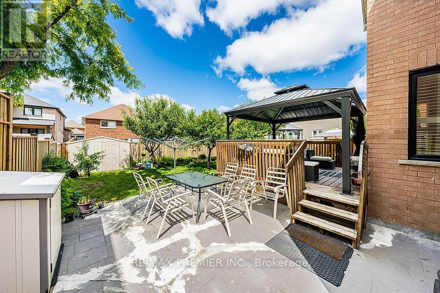 228 Veneto Drive, Vaughan, Ontario  L4L 8X7 - Photo 34 - N13445814
