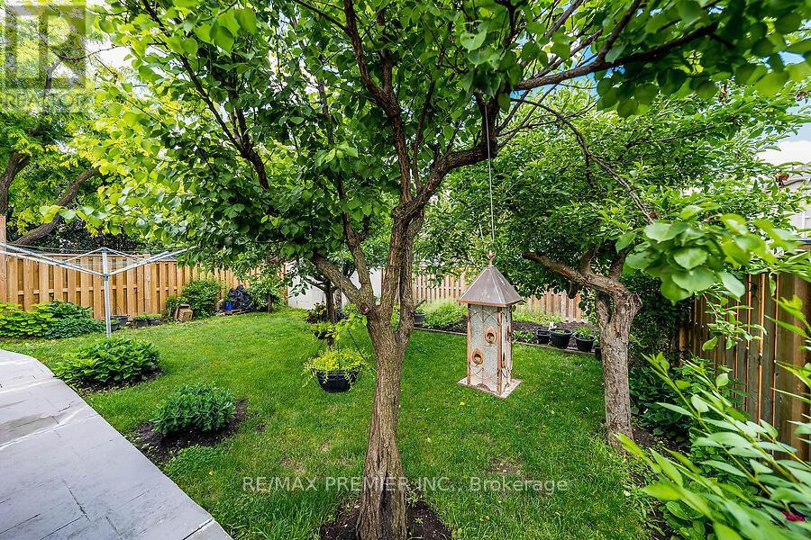 228 Veneto Drive, Vaughan, Ontario  L4L 8X7 - Photo 32 - N13445814