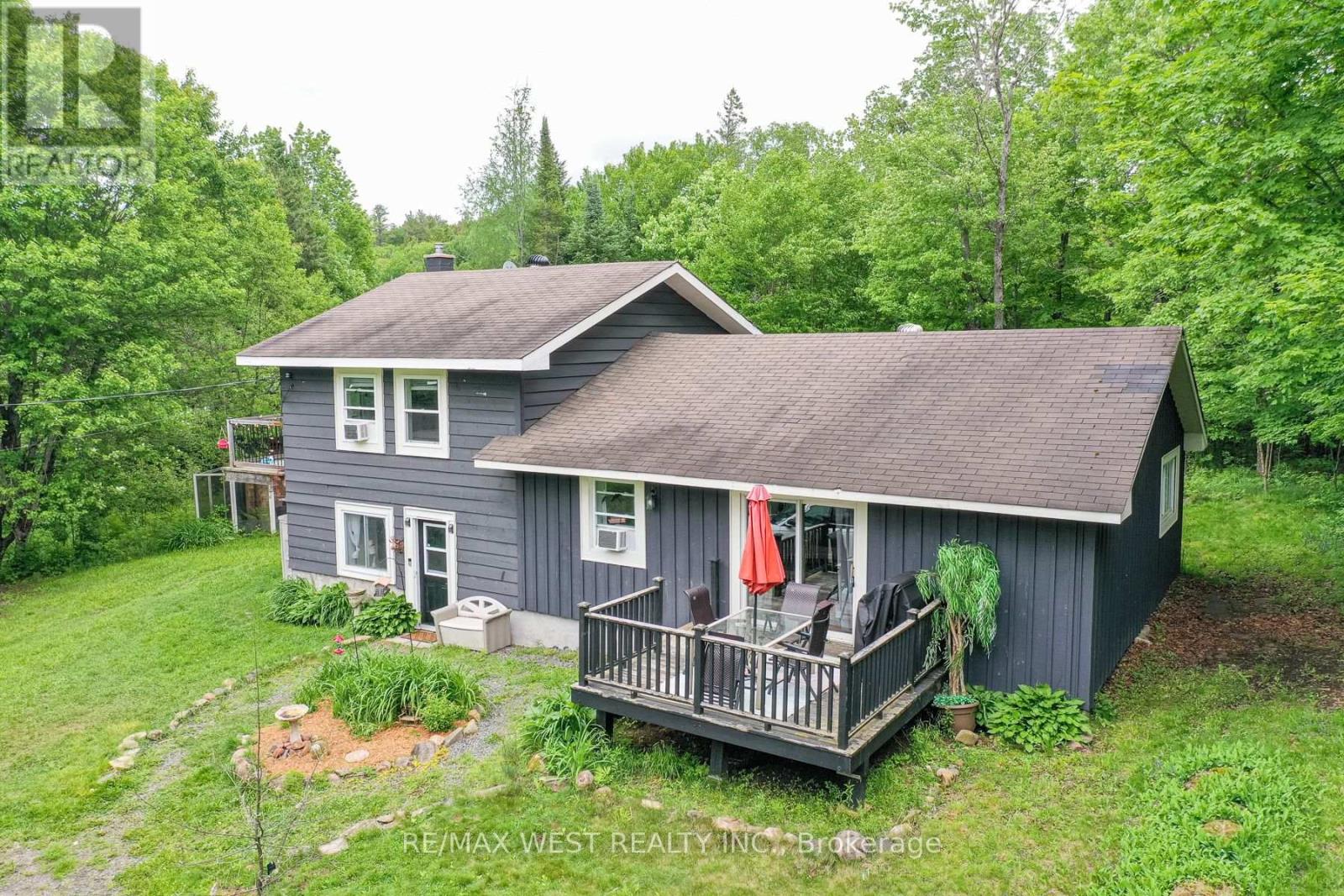 365 Clearwater Lake Road, Huntsville, Ontario  P0B 1L0 - Photo 2 - X13450642