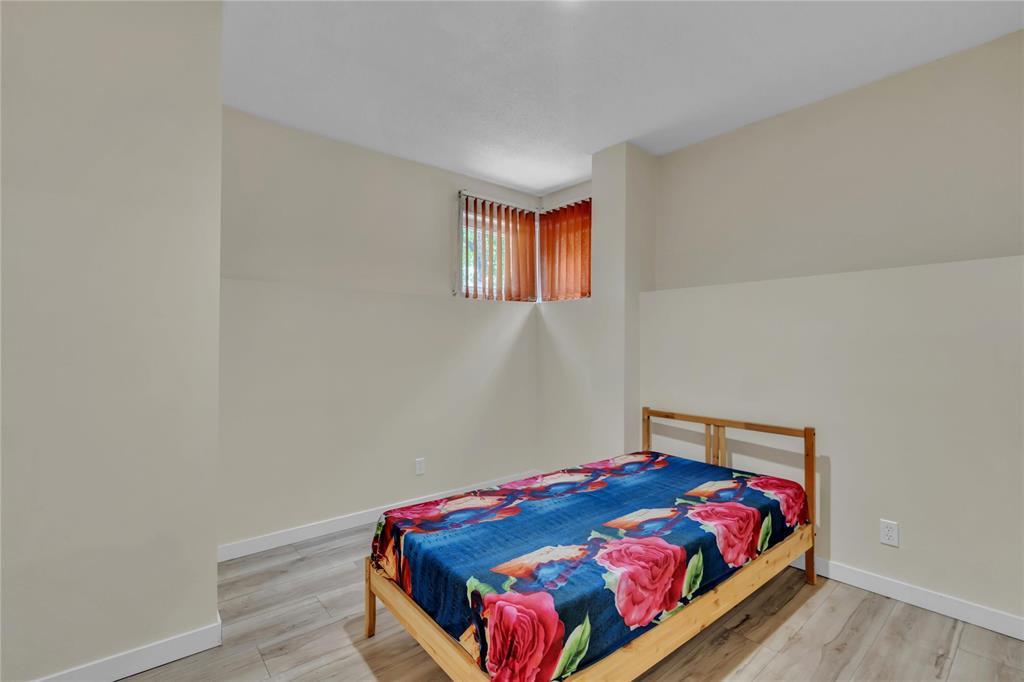 89 Garton Avenue, Winnipeg, Manitoba  R2R 1X1 - Photo 14 - 202613956