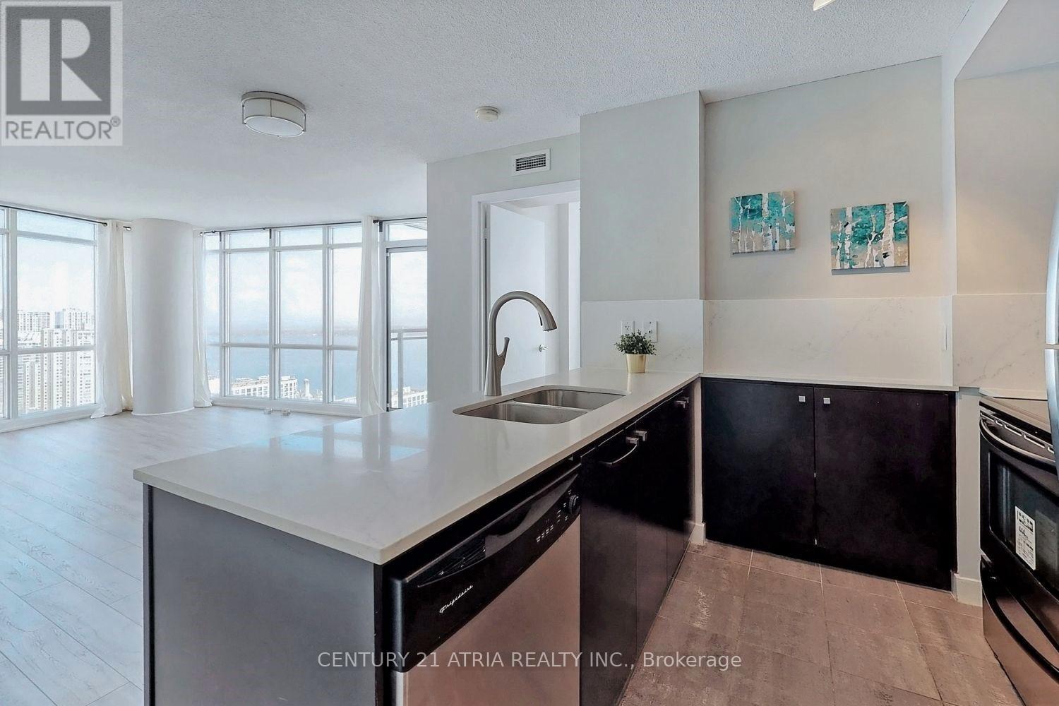 3910 - 11 Brunel Court, Toronto, Ontario  M5V 3Y3 - Photo 10 - C13451154