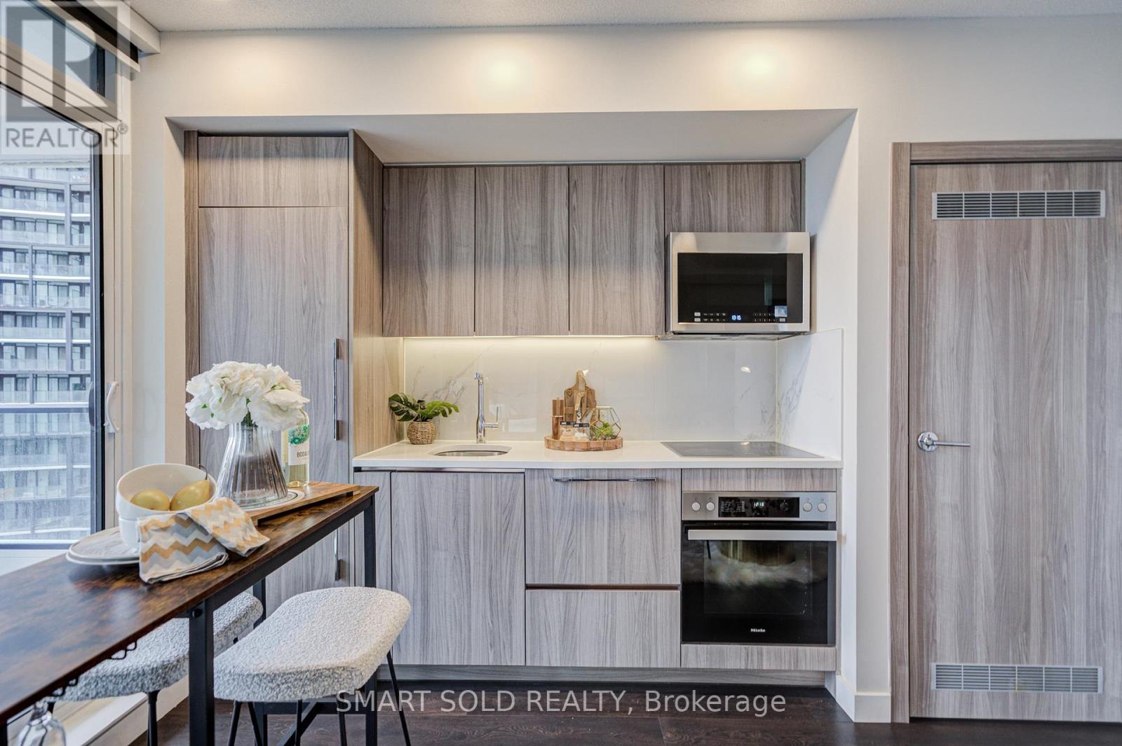 2507 - 38 Widmer Street, Toronto, Ontario M5V 0P7 - Photo 11 - C13451260