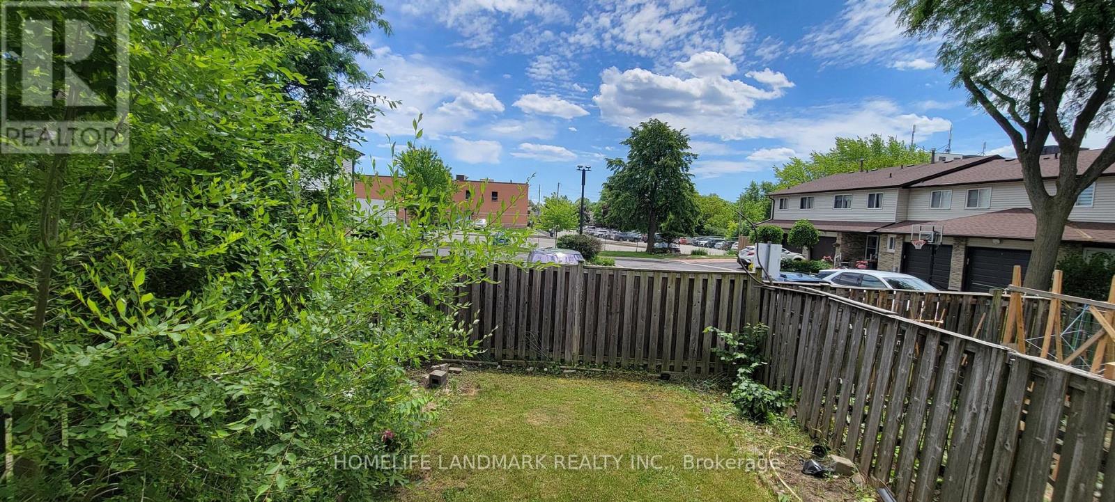 131 Silver Springs Boulevard, Toronto, Ontario  M1V 1M8 - Photo 9 - E13451106