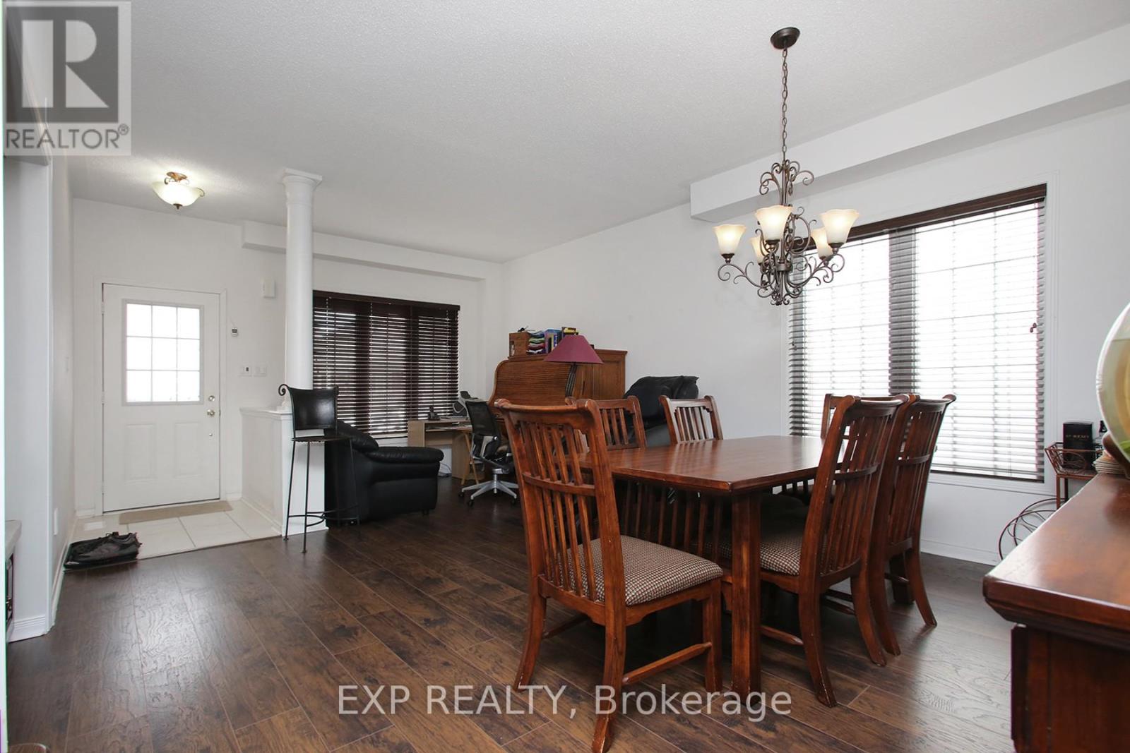 1335 Langley Circle, Oshawa, Ontario  L1K 0E2 - Photo 6 - E13451222