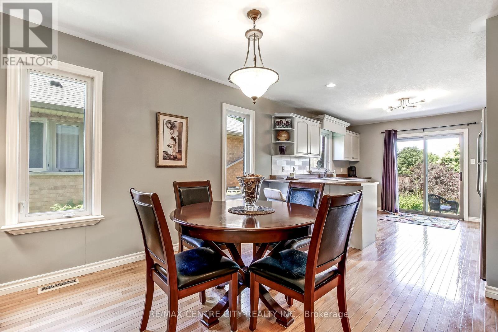 34 Lightbourne Avenue, Stratford, Ontario  N4Z 1J8 - Photo 8 - X13451422
