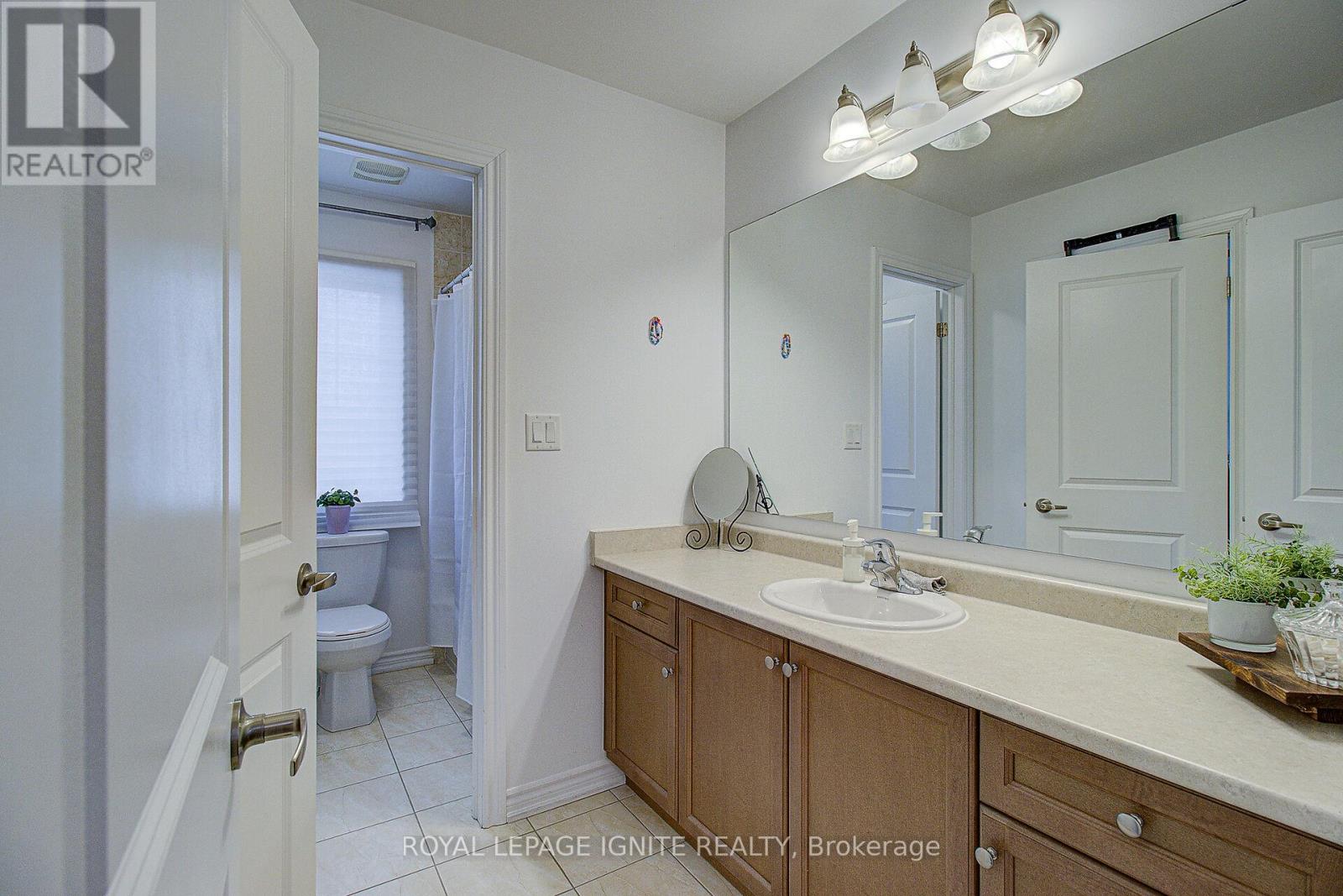 19 Hackett Street, New Tecumseth, Ontario  L9R 0G9 - Photo 10 - N13451160