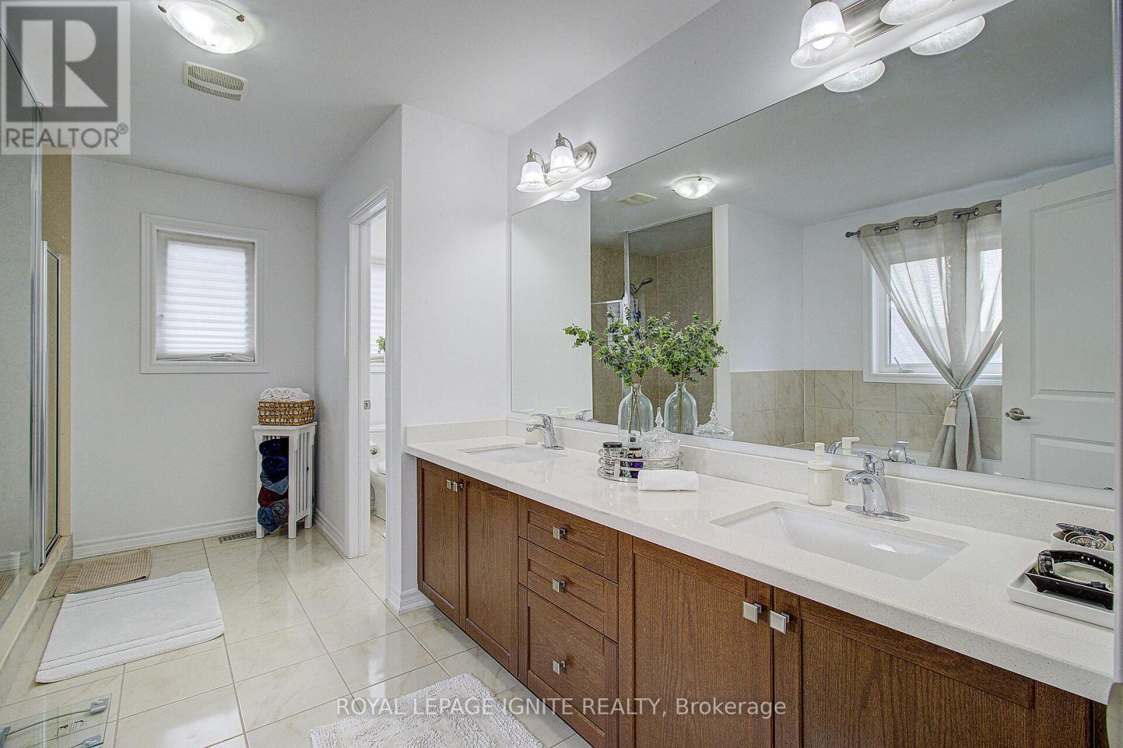 19 Hackett Street, New Tecumseth, Ontario  L9R 0G9 - Photo 14 - N13451160
