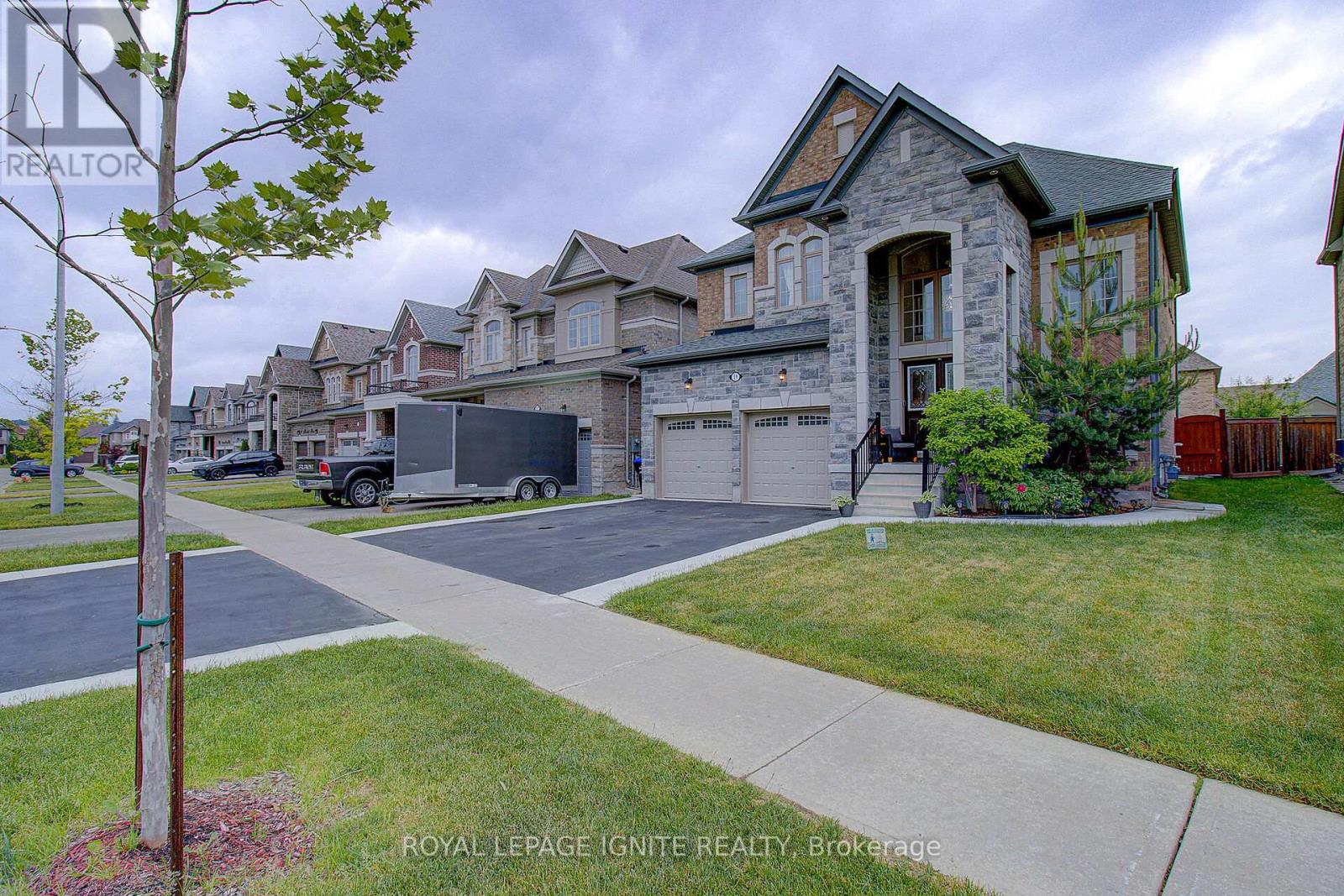 19 Hackett Street, New Tecumseth, Ontario  L9R 0G9 - Photo 2 - N13451160