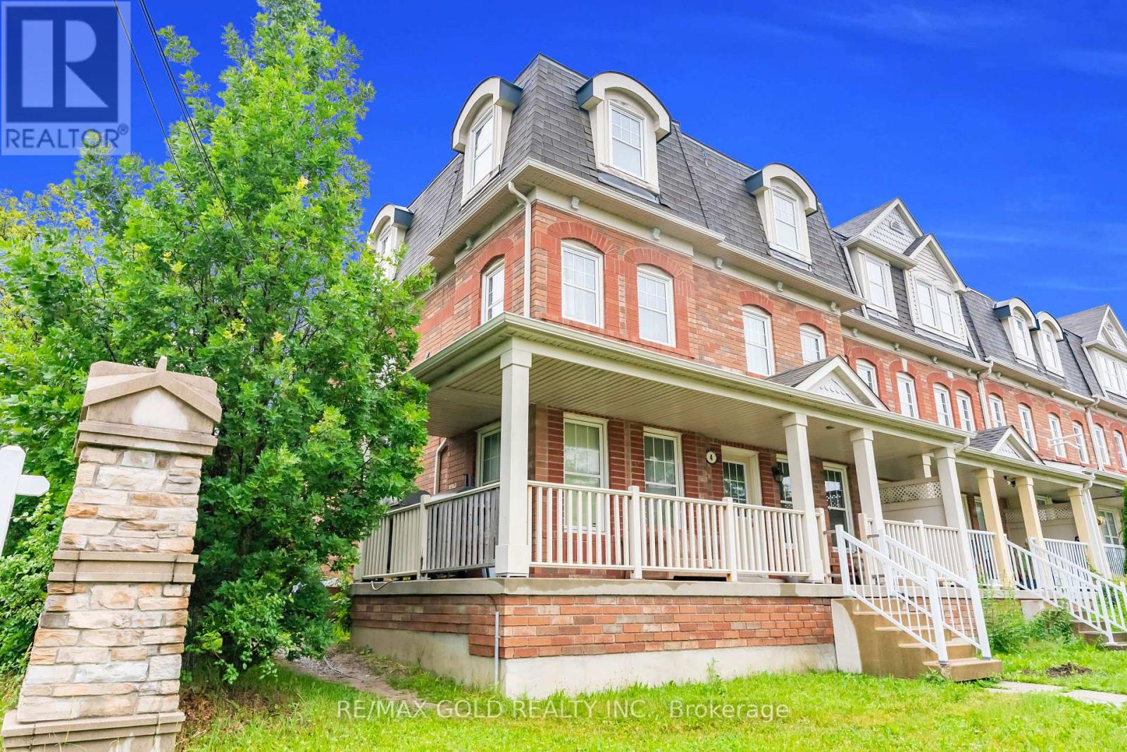 4 Ecopark Gate, Toronto, Ontario  M1B 6G8 - Photo 2 - E13447714