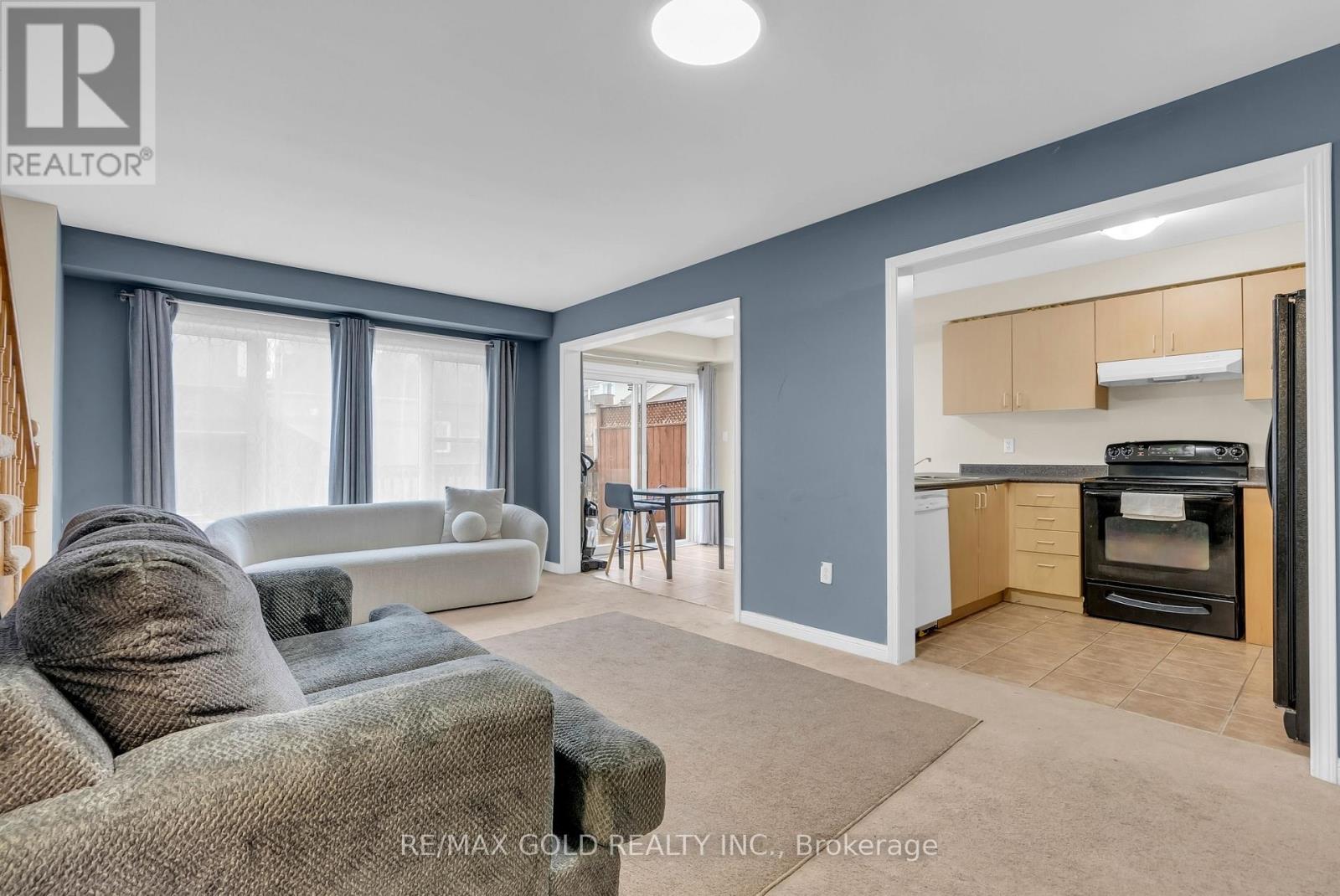 4 Ecopark Gate, Toronto, Ontario  M1B 6G8 - Photo 5 - E13447714