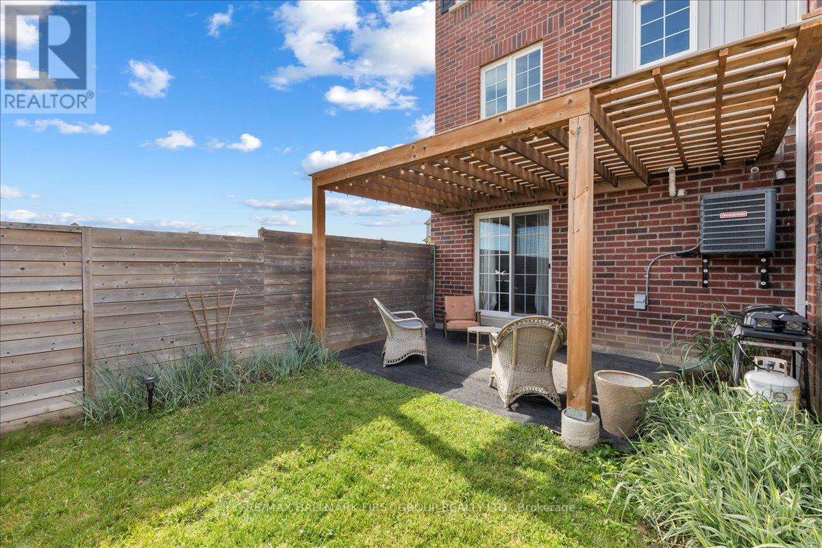 90 Magpie Way, Whitby, Ontario  L1N 0K5 - Photo 36 - E13450454