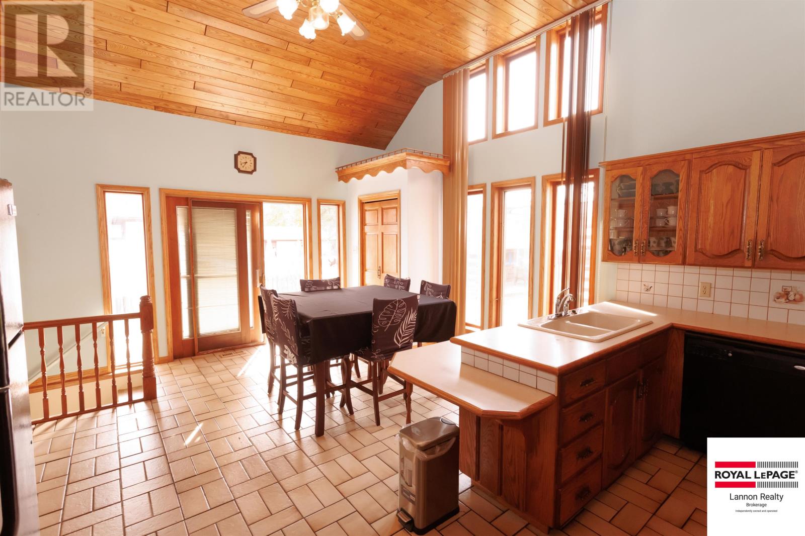 88 Carl Ave, Thunder Bay, Ontario  P7B 4Z5 - Photo 10 - TB2601535