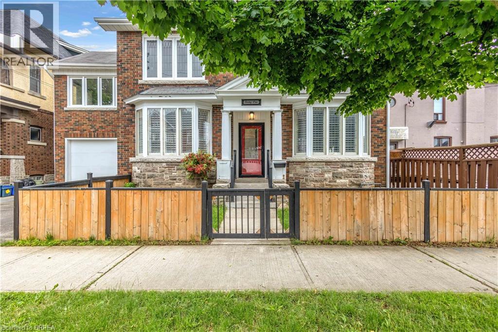 41 WATERLOO Street, Brantford, Ontario