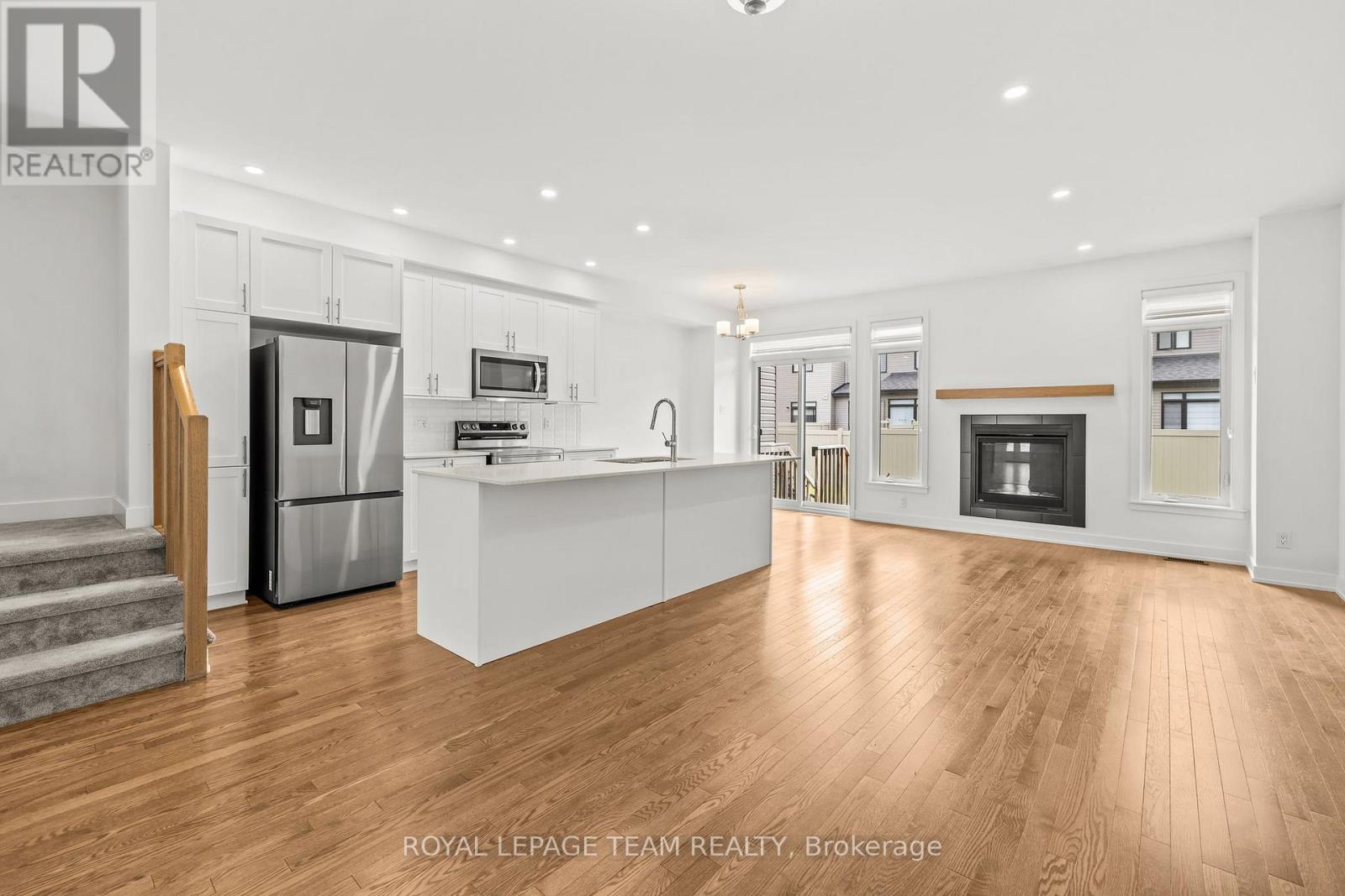 47 Moosonee Crescent, Ottawa, Ontario K4M 0M1 - Photo 3 - X13451328