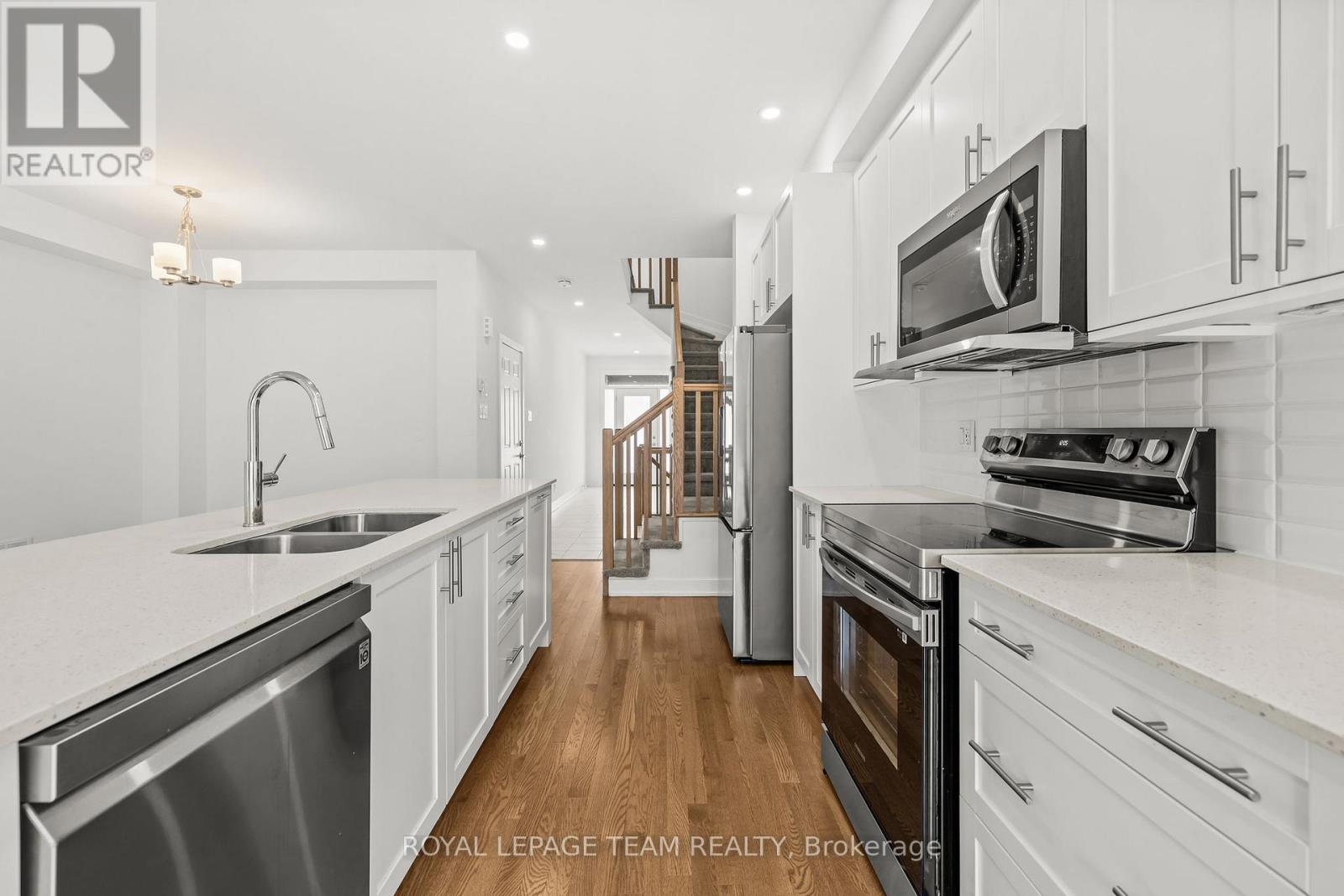 47 Moosonee Crescent, Ottawa, Ontario K4M 0M1 - Photo 5 - X13451328