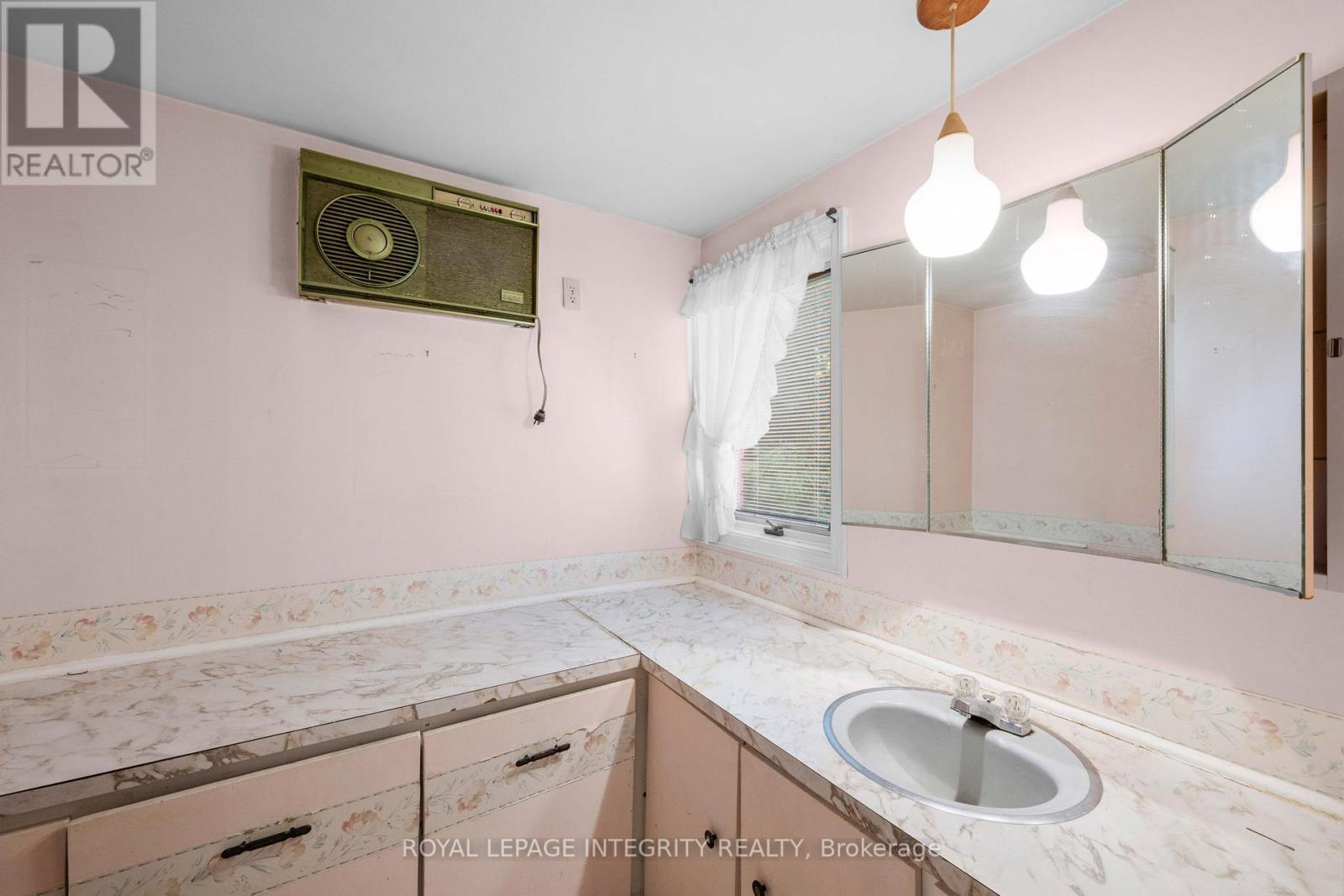 39 Mohawk Crescent, Ottawa, Ontario  K2H 7G7 - Photo 16 - X13451428