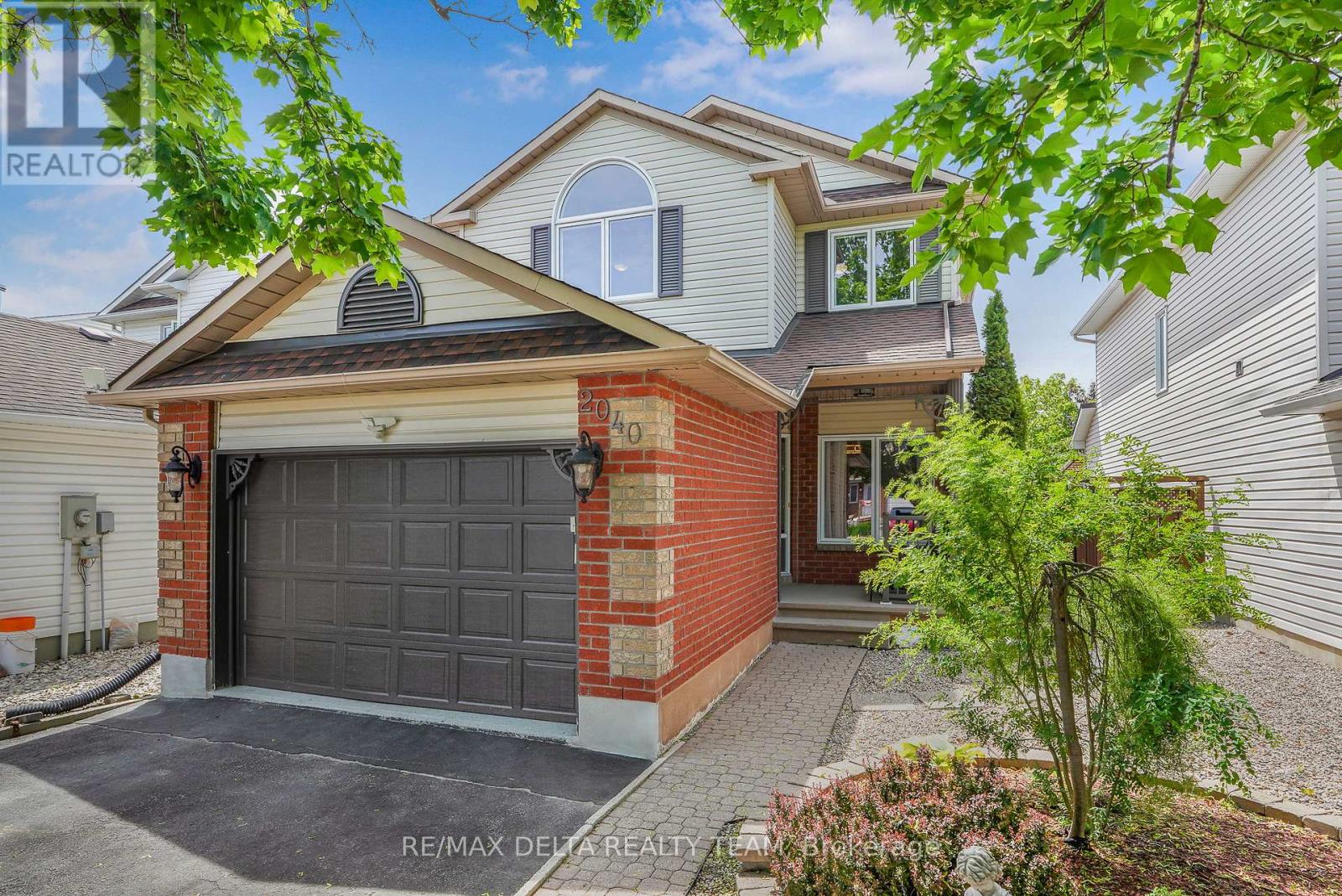 2040 Sunland Drive, Ottawa, Ontario  K4A 3K8 - Photo 2 - X13451542