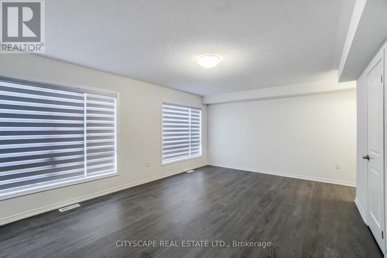 3 Woodstream Drive, Toronto, Ontario M9W 0G1 - Photo 4 - W13451212