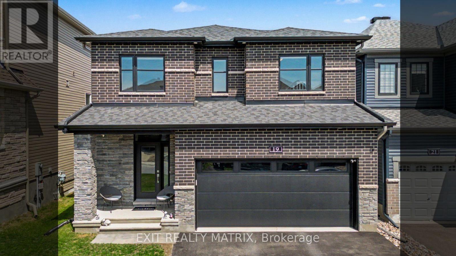 19 FOSSA TERRACE, Ottawa, Ontario
