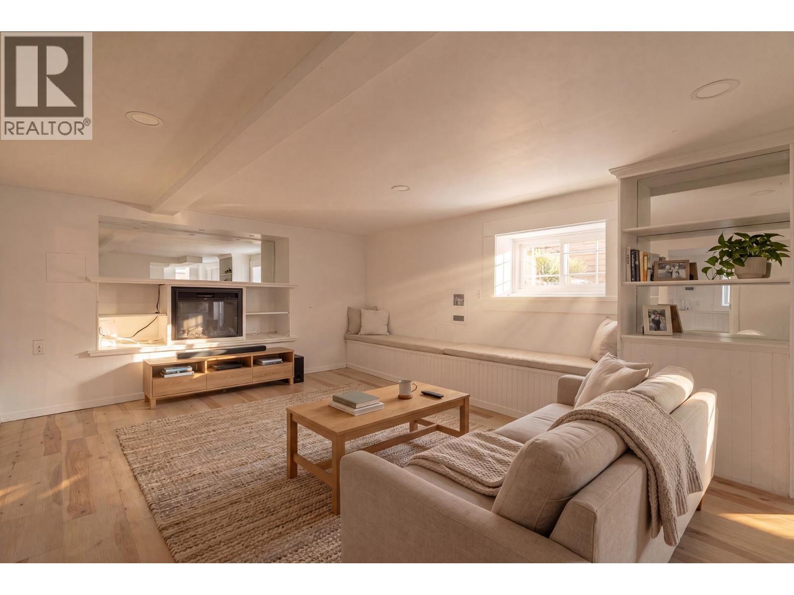 1859 Semlin Drive, Vancouver, British Columbia  V5N 4P9 - Photo 24 - R3135923