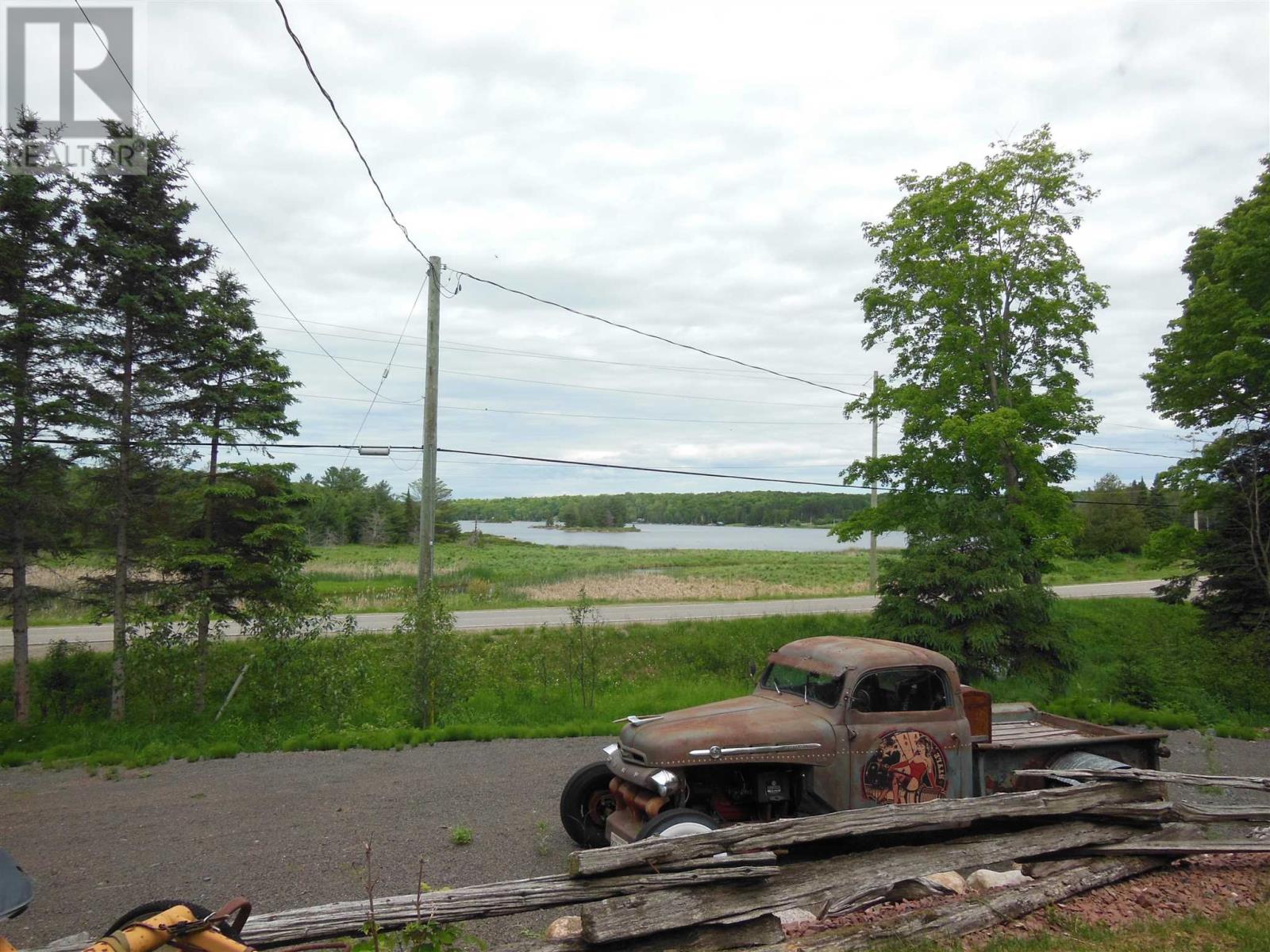 1943 V Line Rd, St. Joseph Island, Ontario  P0R 1J0 - Photo 5 - SM261474