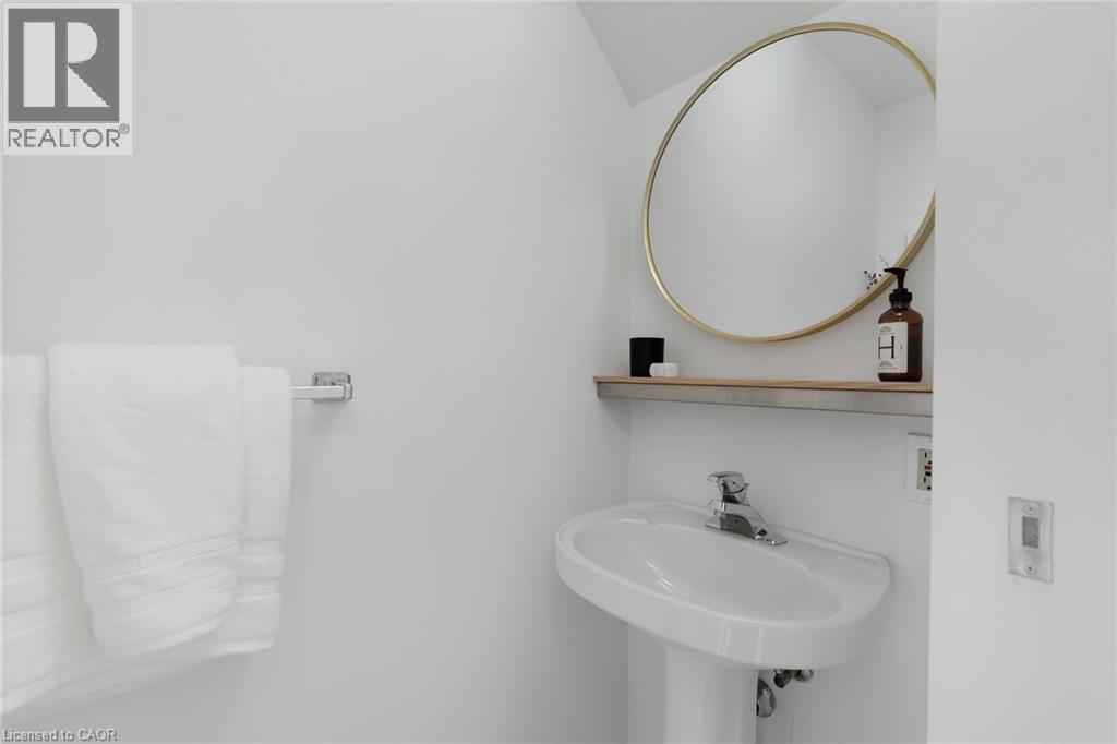 388 W Richmond Street W Unit# 906, Toronto, Ontario  M5V 3P1 - Photo 5 - 40840306