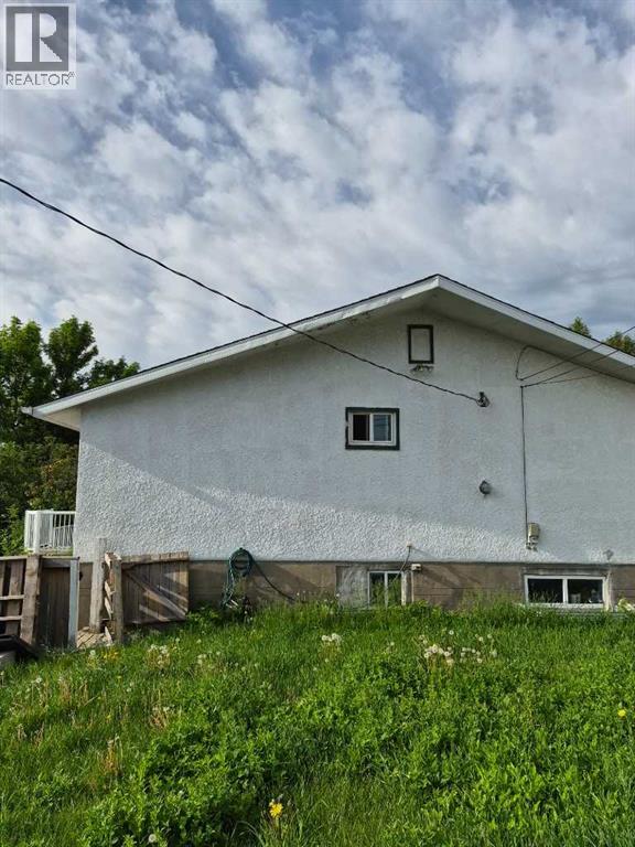 48 Northmount Drive Nw, Calgary, Alberta  T2K 3E9 - Photo 11 - A2320958