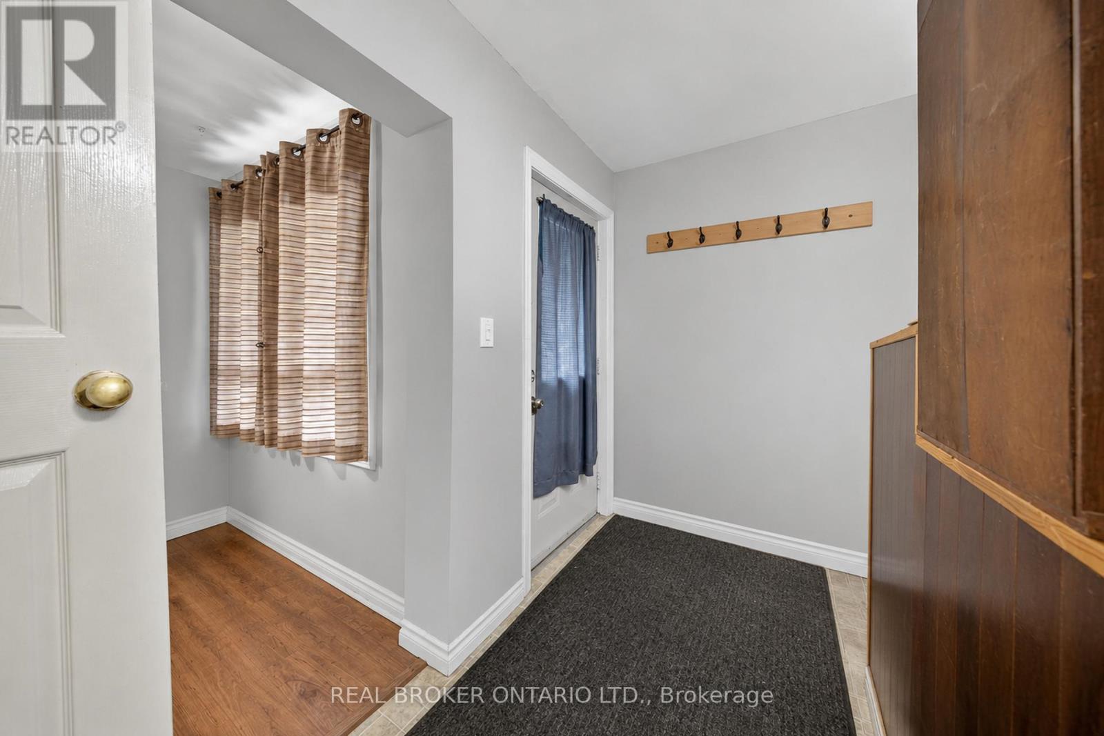 236 Marlborough Street, Brantford, Ontario  N3S 4T3 - Photo 3 - X13451192