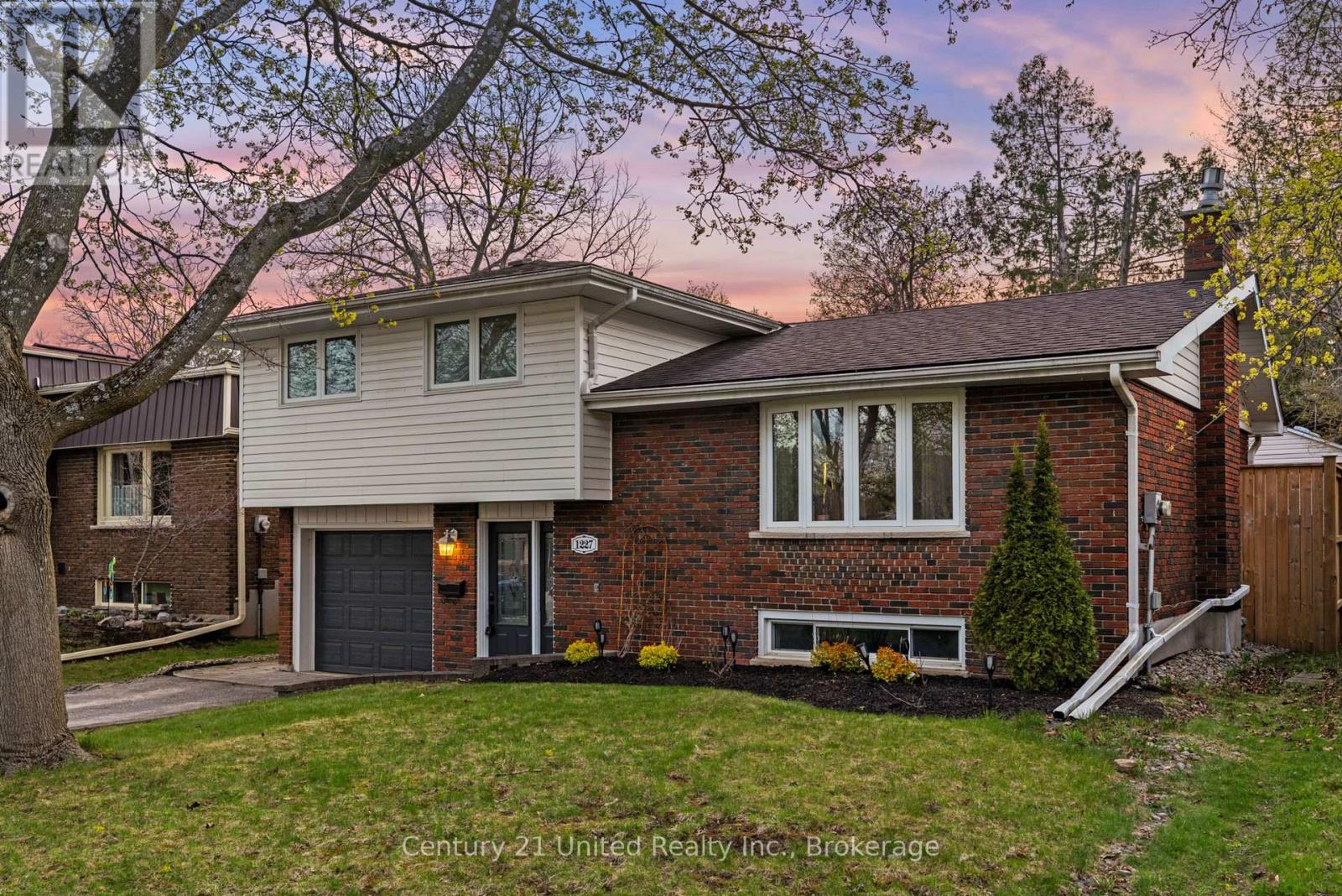 1227 Cartier Boulevard, Peterborough, Ontario  K9H 6S2 - Photo 1 - X13450970