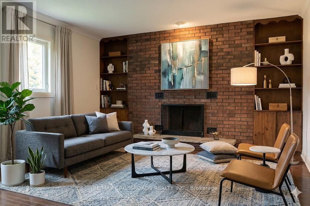 62 Transwell Avenue, Toronto, Ontario  M2R 2K2 - Photo 6 - C13058014