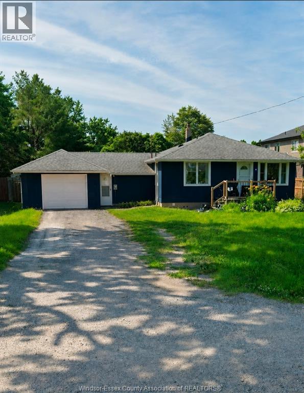 1585 COUNTY RD 22, Lakeshore, Ontario