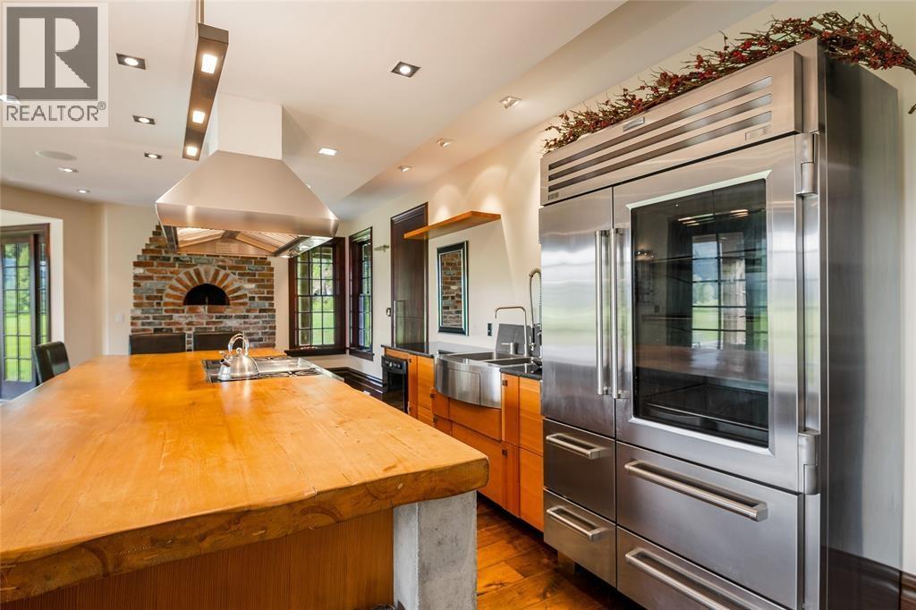 9115 Pemberton Meadows Road, Pemberton, British Columbia  V0N 2L2 - Photo 12 - R3098550