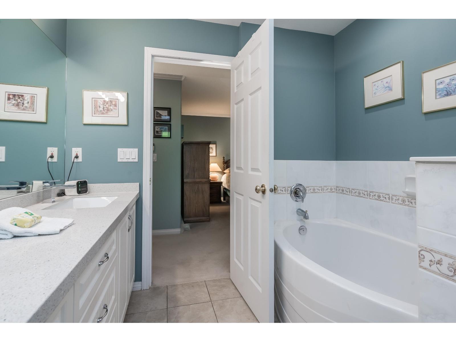 41 5811 122 Street, Surrey, British Columbia  V3X 3N5 - Photo 24 - R3135727