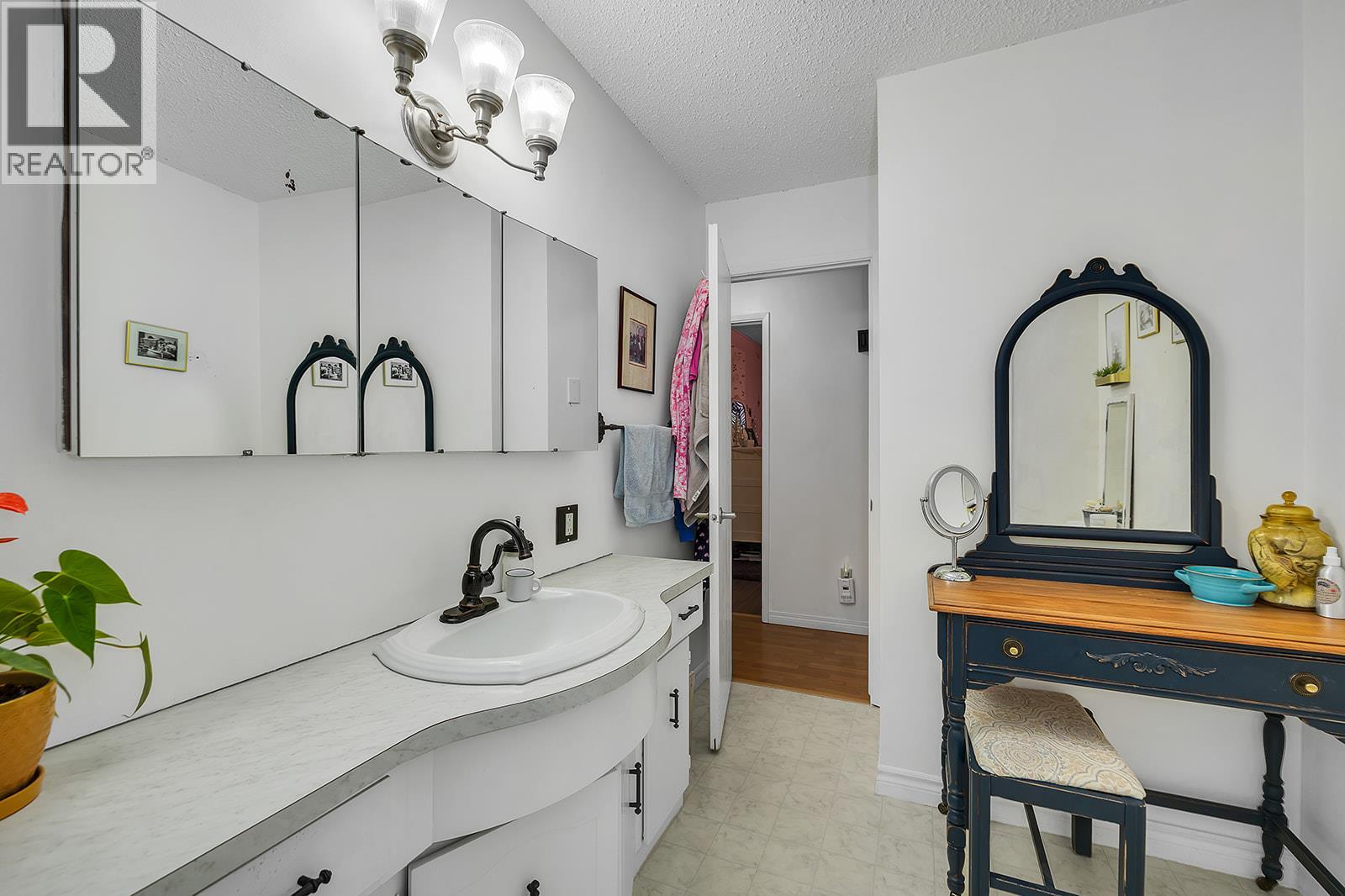 755 Camelia Road, Kelowna, British Columbia  V1X 3M9 - Photo 41 - 10390525