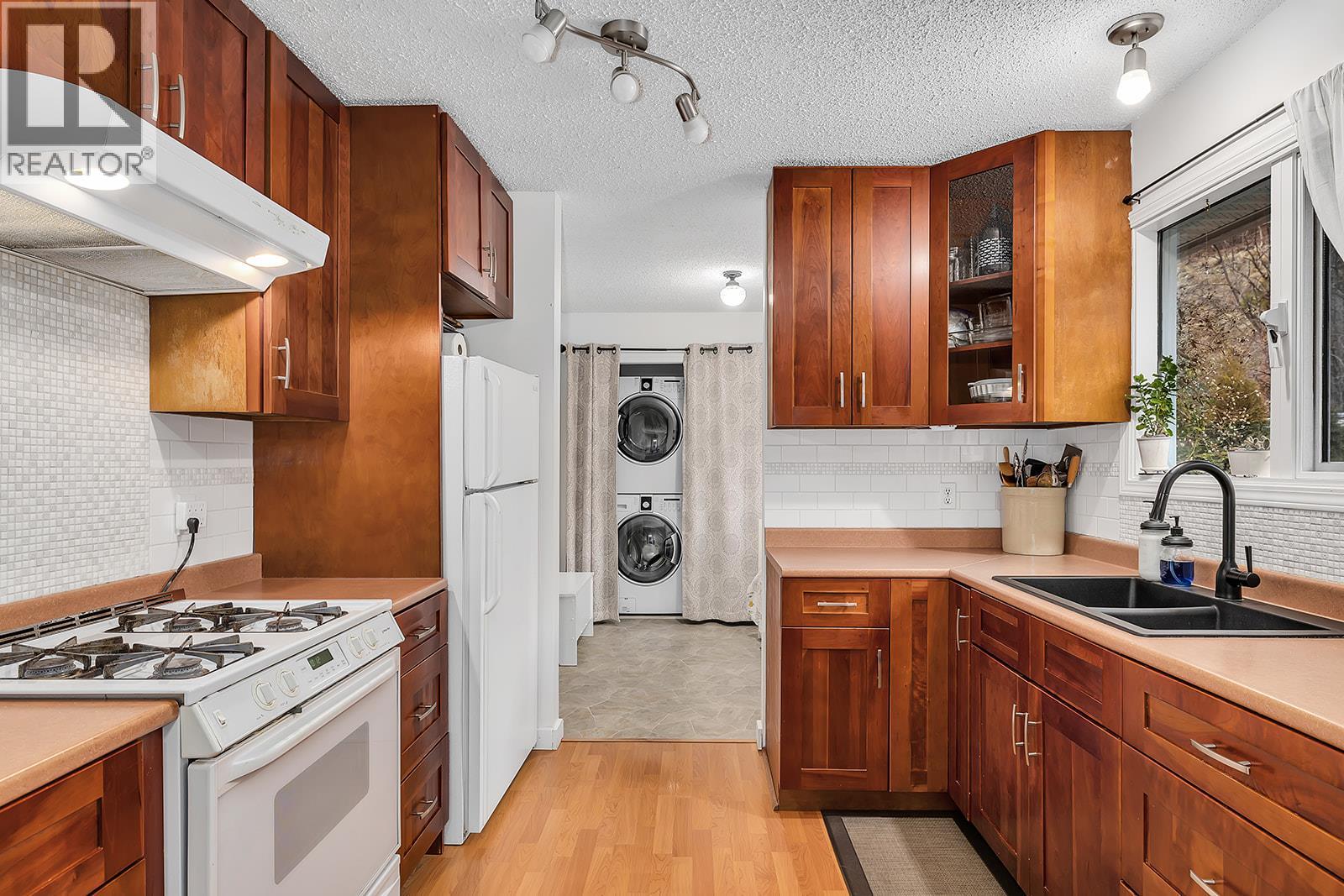 755 Camelia Road, Kelowna, British Columbia  V1X 3M9 - Photo 28 - 10390525