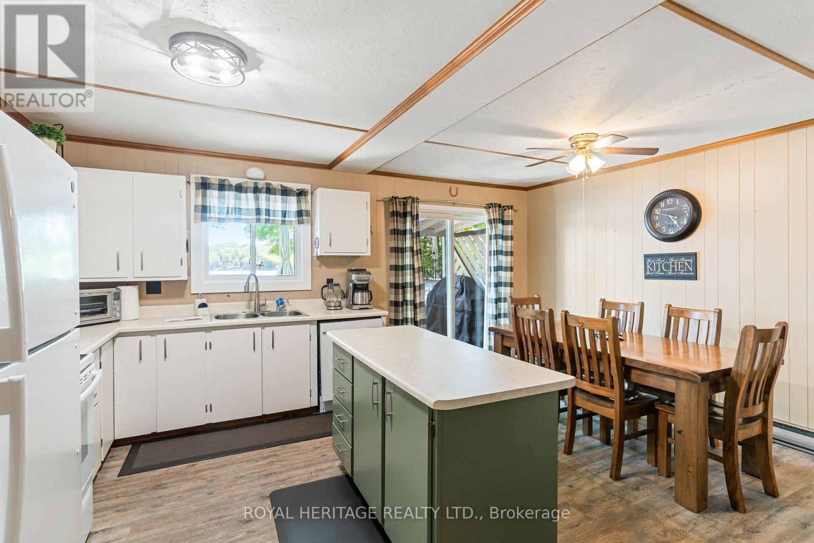 1582 Hospitality Road, Minden Hills, Ontario  K0M 2K0 - Photo 14 - X13430592