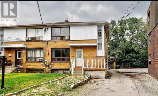 2 - 100 Rajah Street, Toronto, Ontario M6A 2J3 - Photo 1 - C13451364