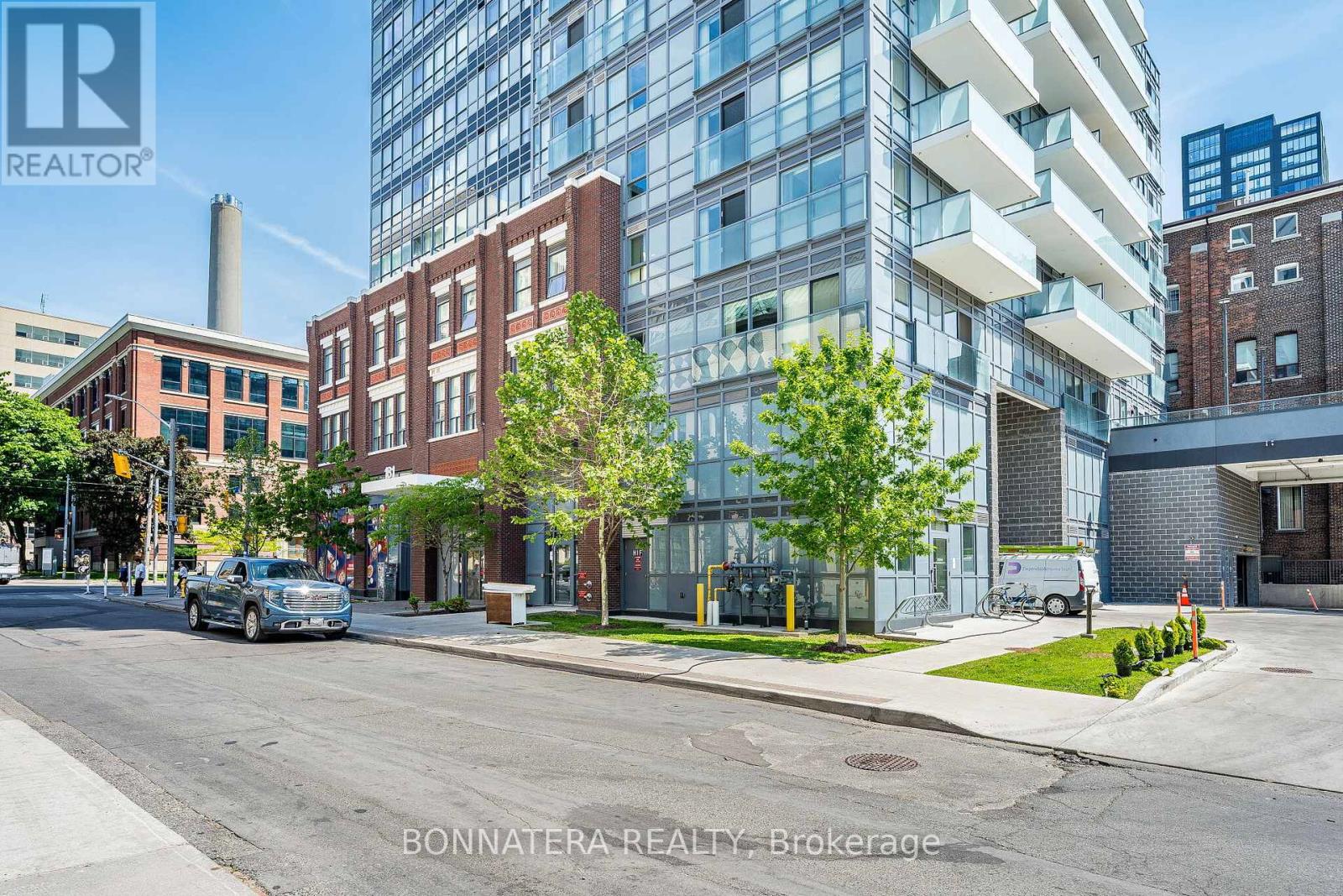 701 - 181 Huron Street, Toronto, Ontario  M5T 2B6 - Photo 3 - C13451370