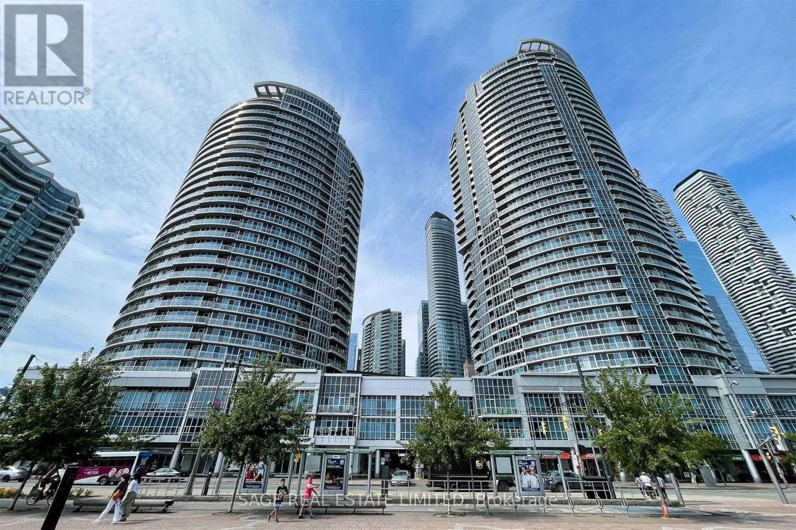 1711 - 218 QUEENS QUAY W, Toronto, Ontario