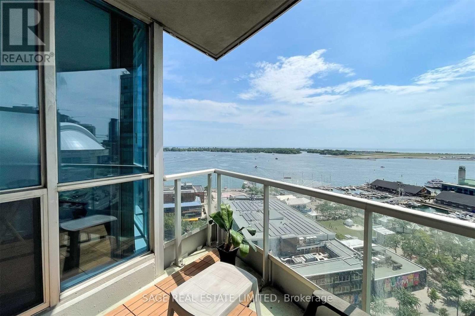1711 - 218 Queens Quay W, Toronto, Ontario  M5J 2Y6 - Photo 12 - C13451592