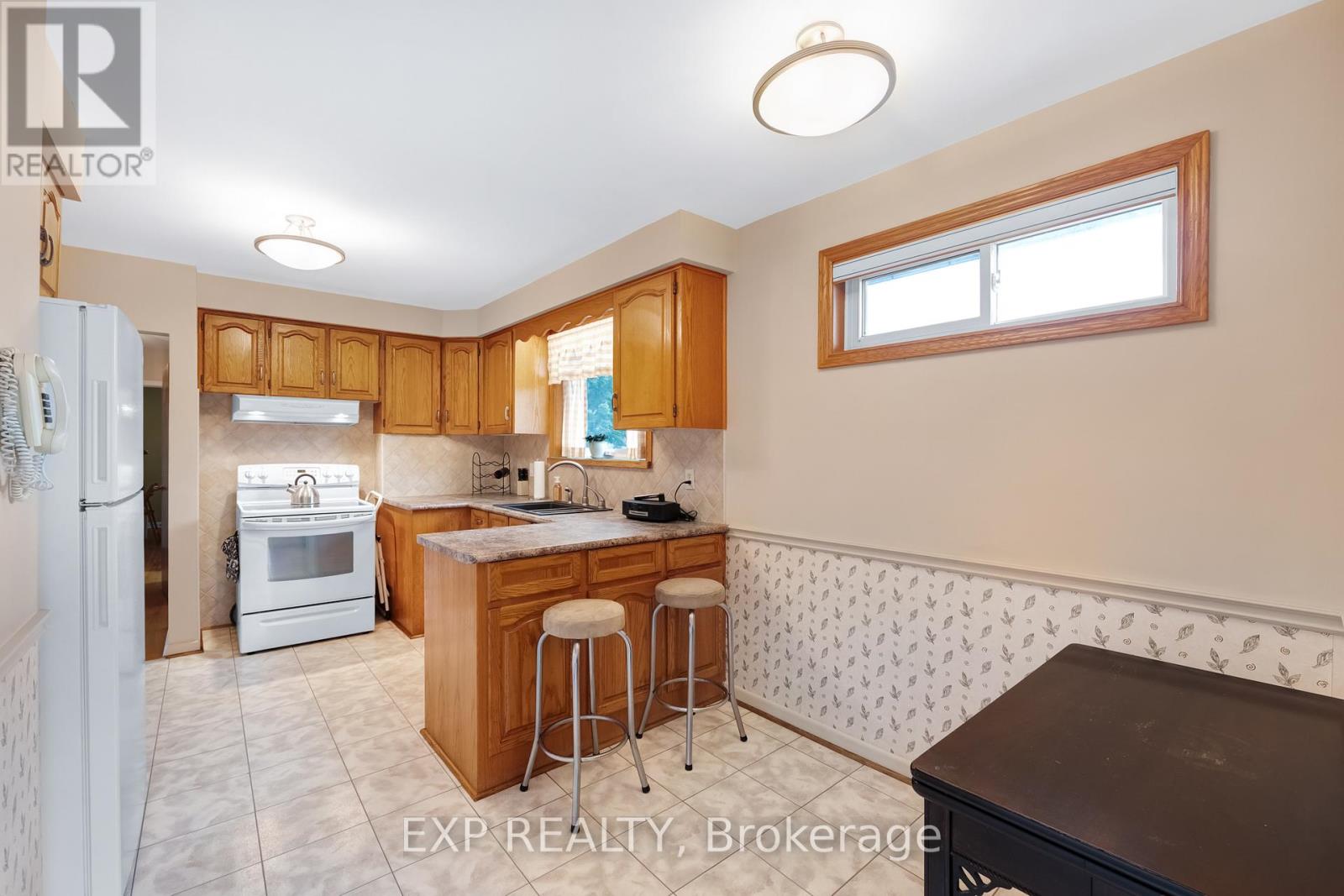 17 Marlena Drive, Toronto, Ontario  M1E 2Y9 - Photo 10 - E13451398