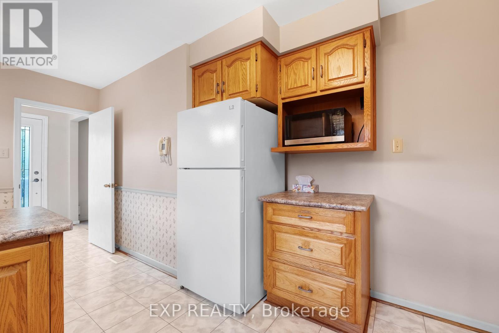 17 Marlena Drive, Toronto, Ontario  M1E 2Y9 - Photo 13 - E13451398
