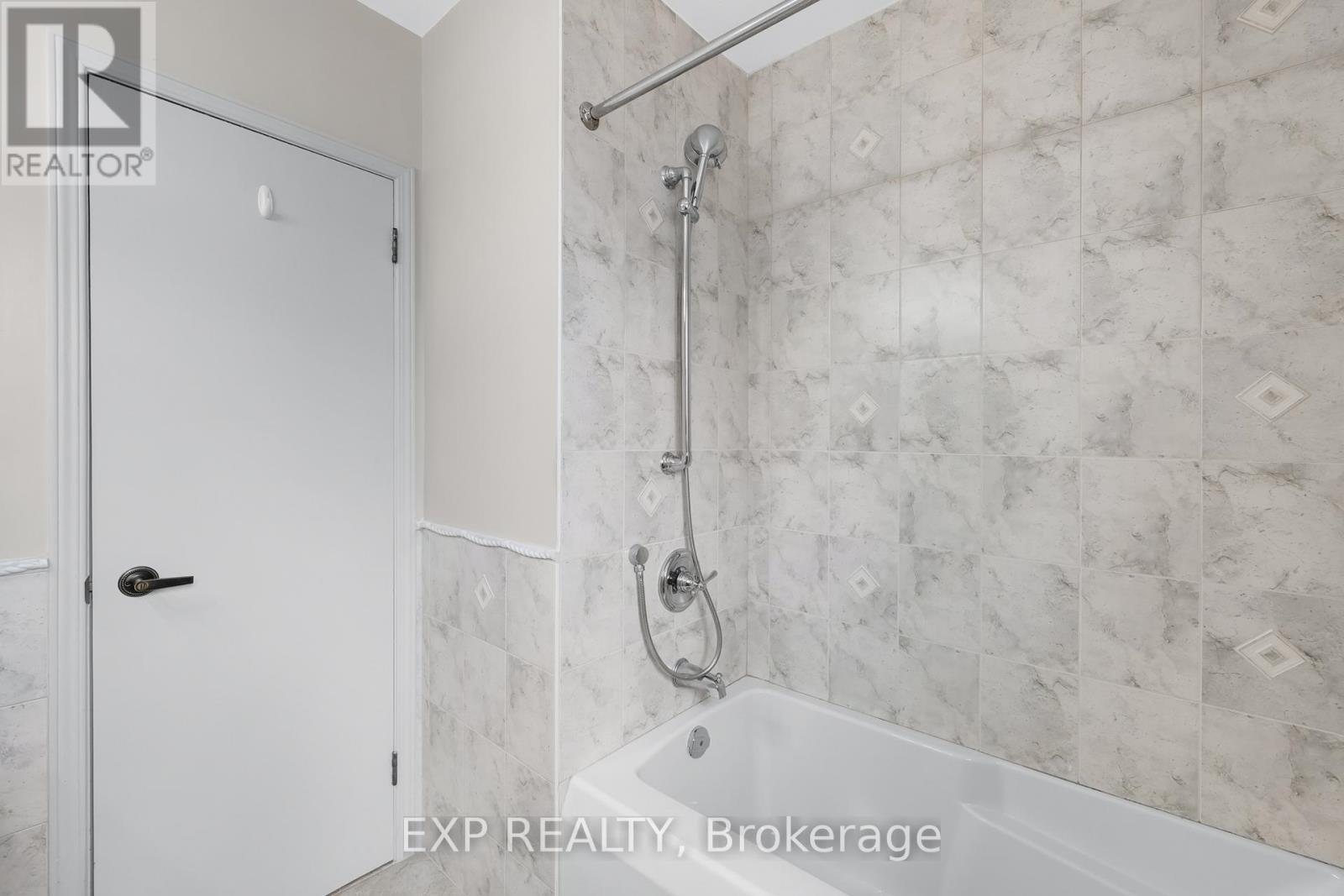17 Marlena Drive, Toronto, Ontario  M1E 2Y9 - Photo 18 - E13451398