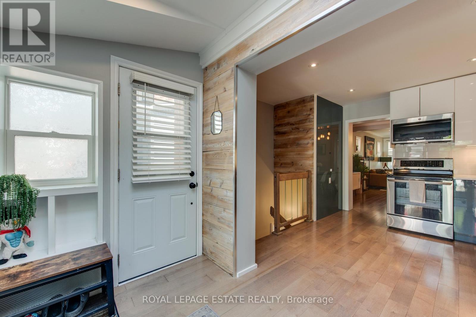 138 Woodmount Avenue, Toronto, Ontario  M4C 3Y8 - Photo 16 - E13451424