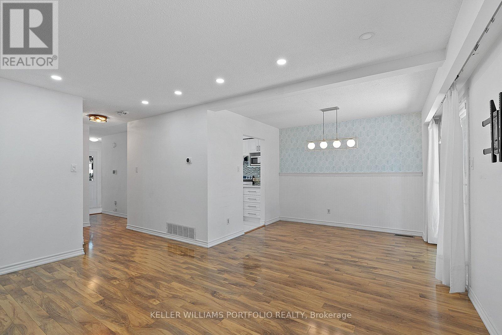 24 Ulysses Place, Toronto, Ontario  M1V 1H9 - Photo 13 - E13451444